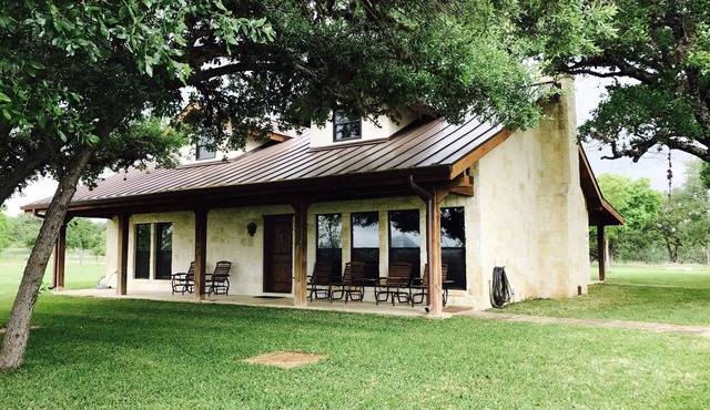 Casita Paloma - 3BR/3BA house on 20 acres w/Private Gate Access