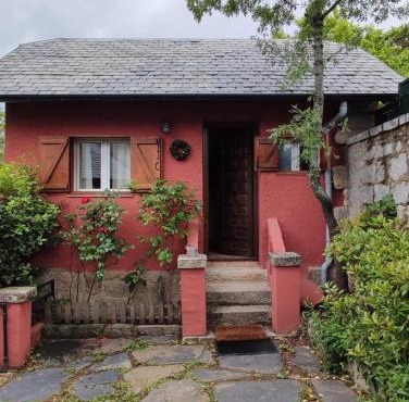 Casita Roja sin cocina