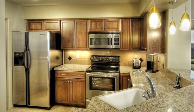 Casitas at Sabino Springs