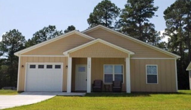 Cassidy's Entire House for Six