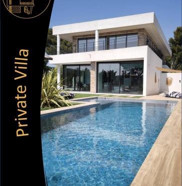 Cassis Lodges