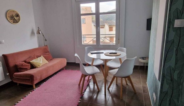 "Castėléma" Apartment near the sanctuary