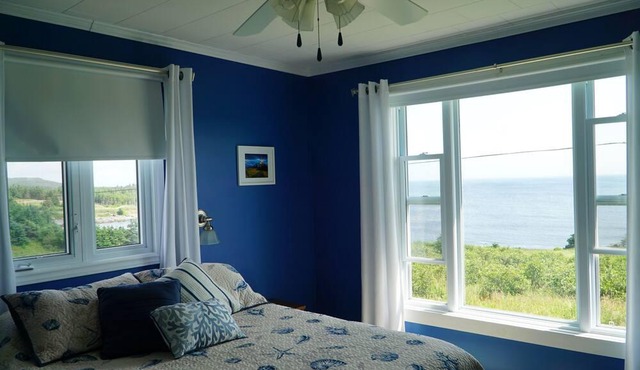 Castaway Cottage - Private Oceanfront Cottage on Irish Loop / ECT Cappahayden