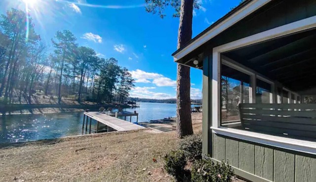 Castaway Cottage