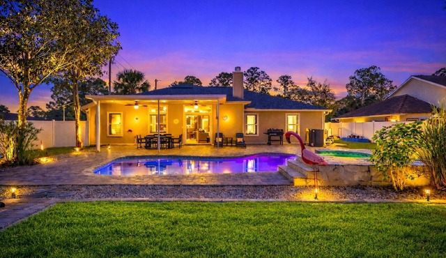 Castaway Cove | 4BR Pool Home | Near Beach | Game Room | Office | Dog Friendly