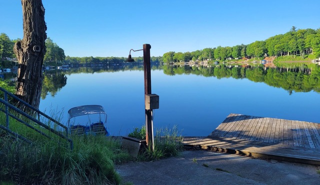 Castaways Cottage on Croton Pond (#1)