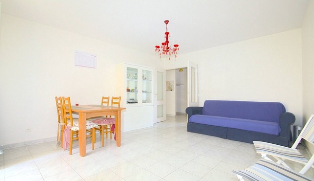 Castel hill of Nice and very quite AND A MODERN BULDING