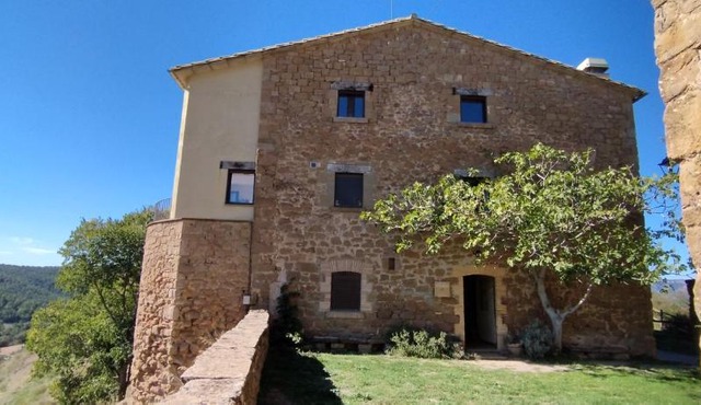Castell de Ceuró. Hotel Rural