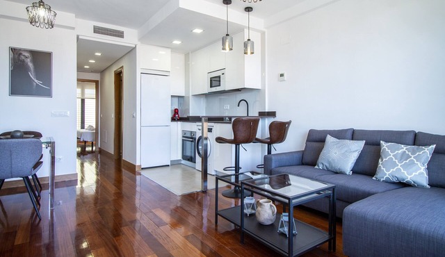 CASTELLANA PARKING 1 BEDROOM - 01