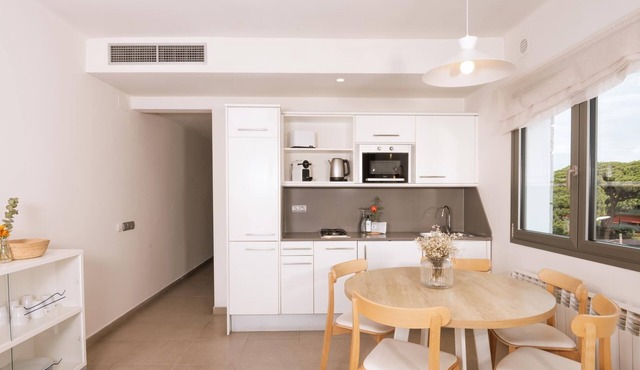 Castellmar Apartments
