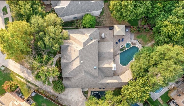 CastilloDeBastille-Perfect for entertaining with a backyard Oasis