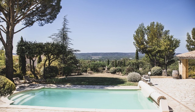 Castillon du Gard - Exceptional View - Large Villa 6 bed/4 bath
