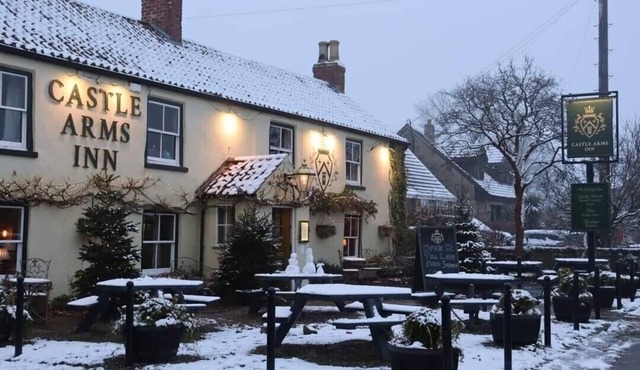 Castle Arms Inn