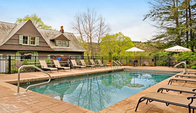 Castle Hill Condos O2