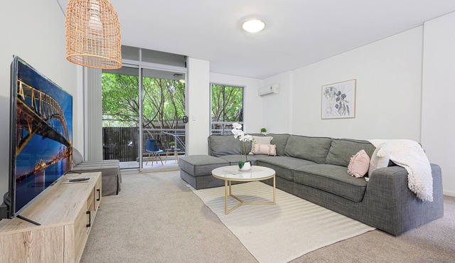 Castle HIll Sweet Modern 3BR Apt with 2 Parking