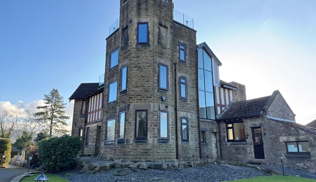 Castle House Holiday Home