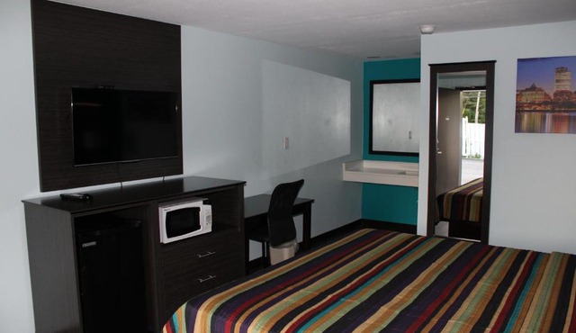 Castle Inn East Greenbush Castleton-on-hudson