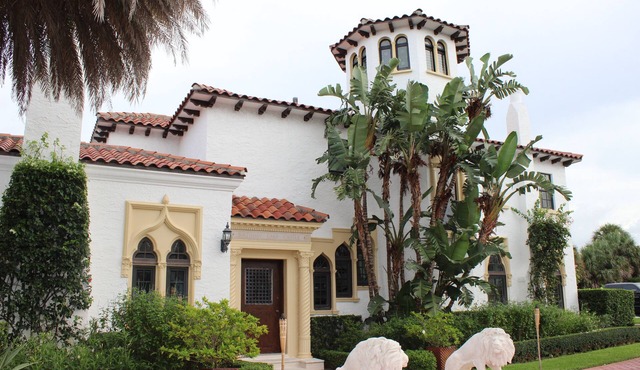Castle La Florentia - The Jewel of Palm Beach County