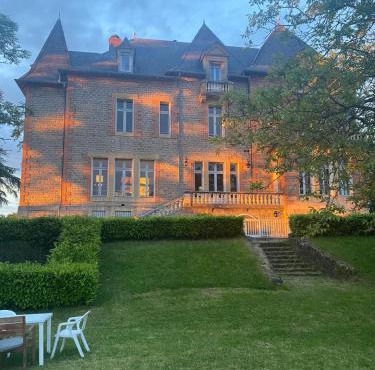 Castle Of Saint Germain Des Rives