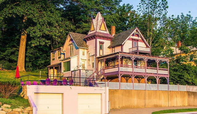 Castle Rest - At The Center Of Weirs Beach