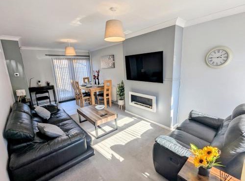 Castleford nest 3 bed driveway 2 Free Parking 6ppl