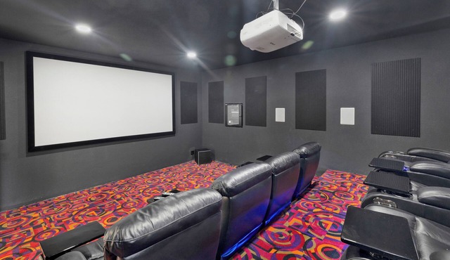 Castlewood Retreat at Big Bear | Central Modern Family Chalet