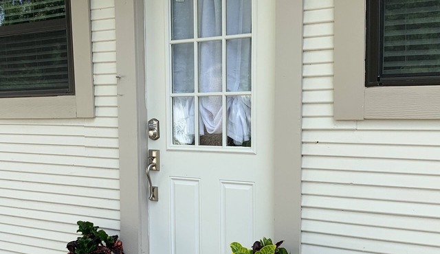 Castroville, Little Alsace of Texas, cozy backhouse! 20 minutes to theme parks