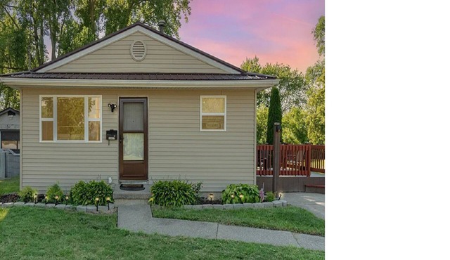 Casual Corners -Spacious 4-bedroom house 21 min drive to Frankenmuth.