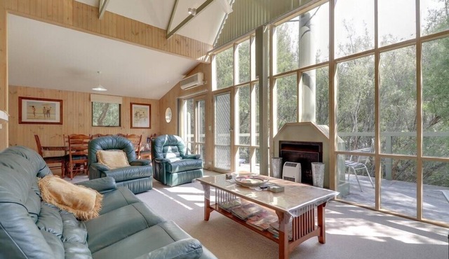 Casuarina | Relaxing Metung Getaway