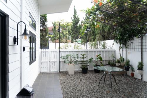 Casuarina Villa - City Center American Classic Villa