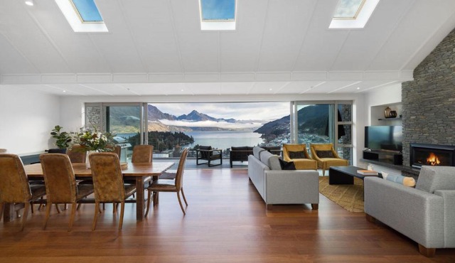 Catalina Apartment 5