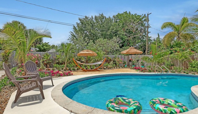 Catalina Hideaway - Heated Pool - Game Room