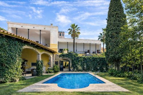 Catalunya Casas Impressive and Idyllic mansion for up to 40 people!