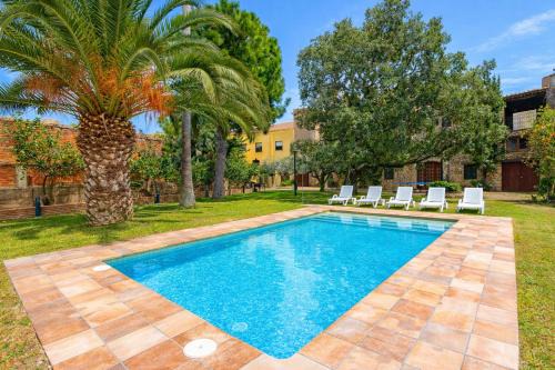 Catalunya Casas Timeless Elegance near Barcelona, 14 min to beach