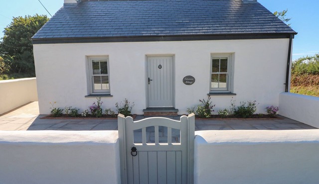 CATAMOUSE, family friendly, luxury holiday cottage in Milford Haven
