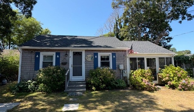 Catch the World Cup & Waves! Gillette 60 miles!