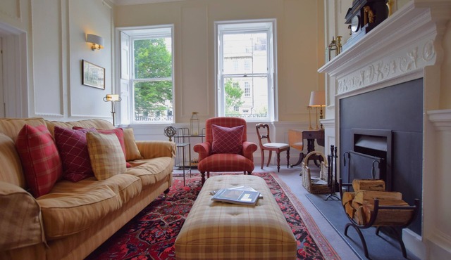 Catharine Place Garden - Striking Georgian apartment set on a handsome square in the city