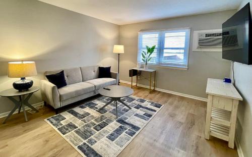 Cathedral 1-Walking Distance to UNMC