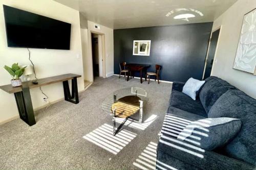 Cathedral 4-Close to UNMC