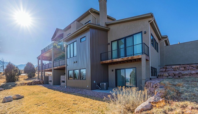 Cathedral Spires Luxury Home Tucked in the MTN'Snn