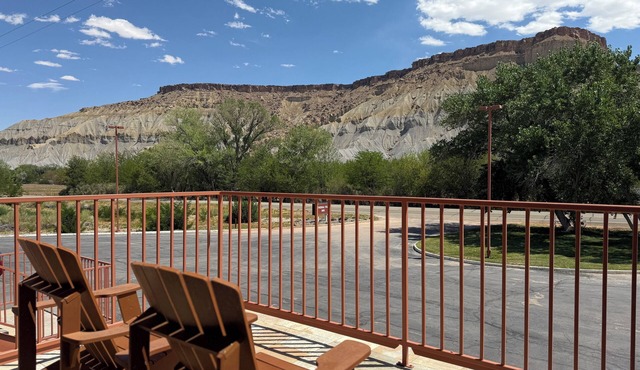 Cathedral Valley Inn
