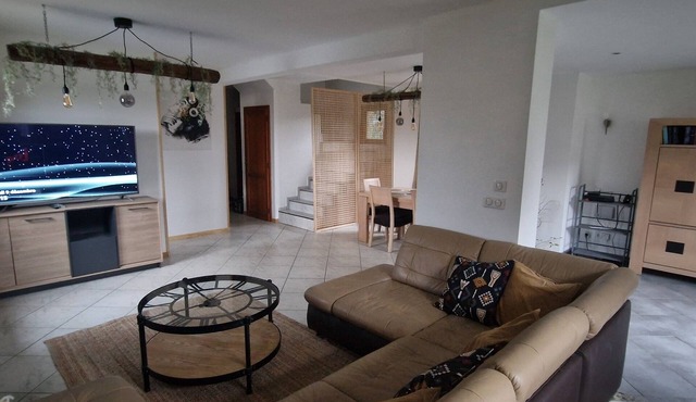 Cathy and Jean-Louis' house, pets welcome, ideal for families and friends