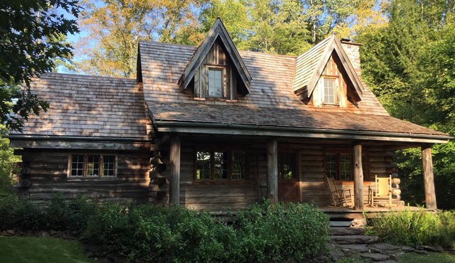 Catskill Cabin near Cooperstown Baseball All Star Village in Oneonta