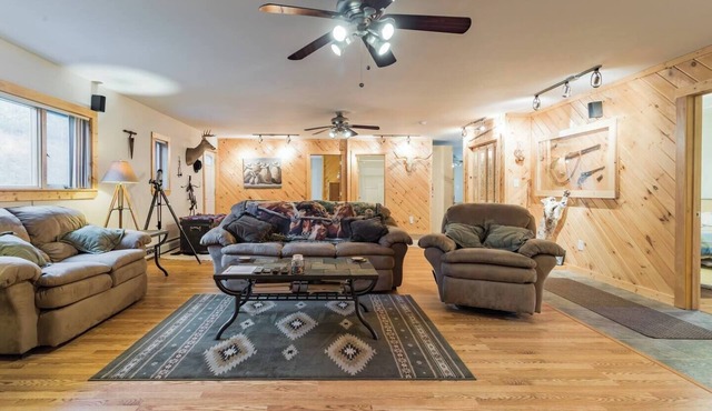 Catskill Creekside Retreat