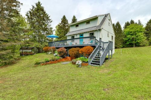 Catskills Mountain Casita Ski, Hike, Fish and Golf!