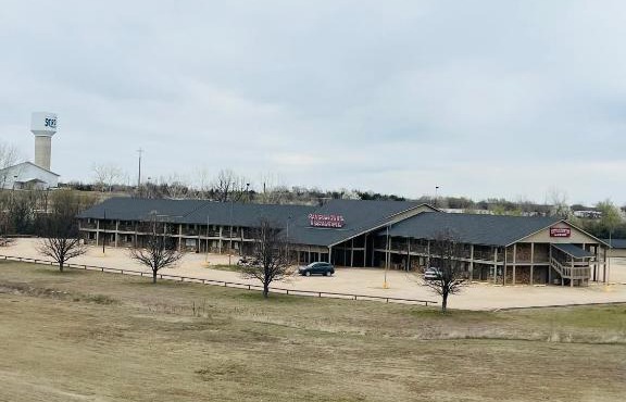 Cattle country lodge