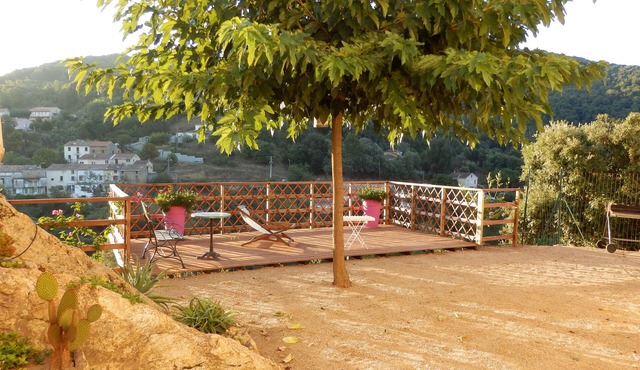 Cauro rental from Friday to Friday for 4 people