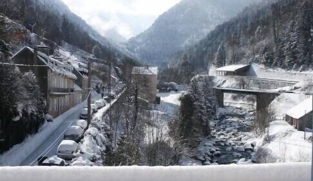CAUTERETS - PYRENEES - APARTMENT RENTAL - T2 Bis