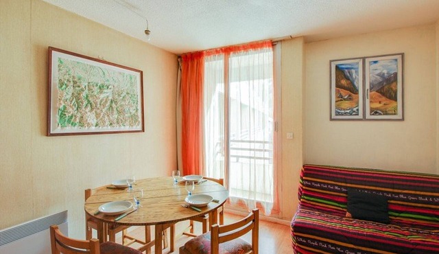 Cauterets Studio 4p avec Balcon, Centre-Ville, Proche Télécabine, Ski et Activités Familiales