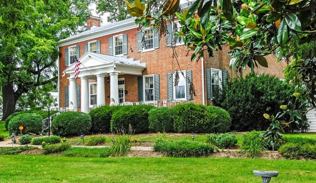 Cave Hill Farm Bed & Breakfast